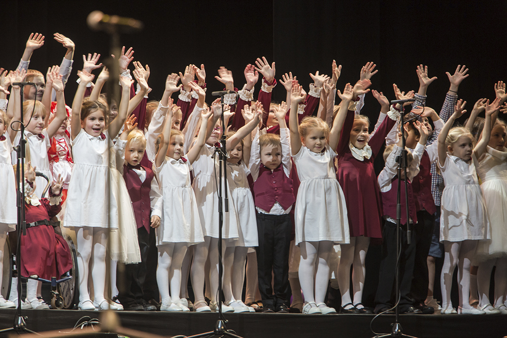 Большой детский хор им. Попова